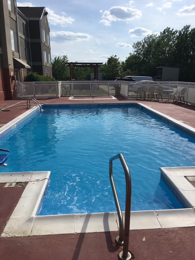 Budgetel Inns&Suites Fairfield Exterior foto